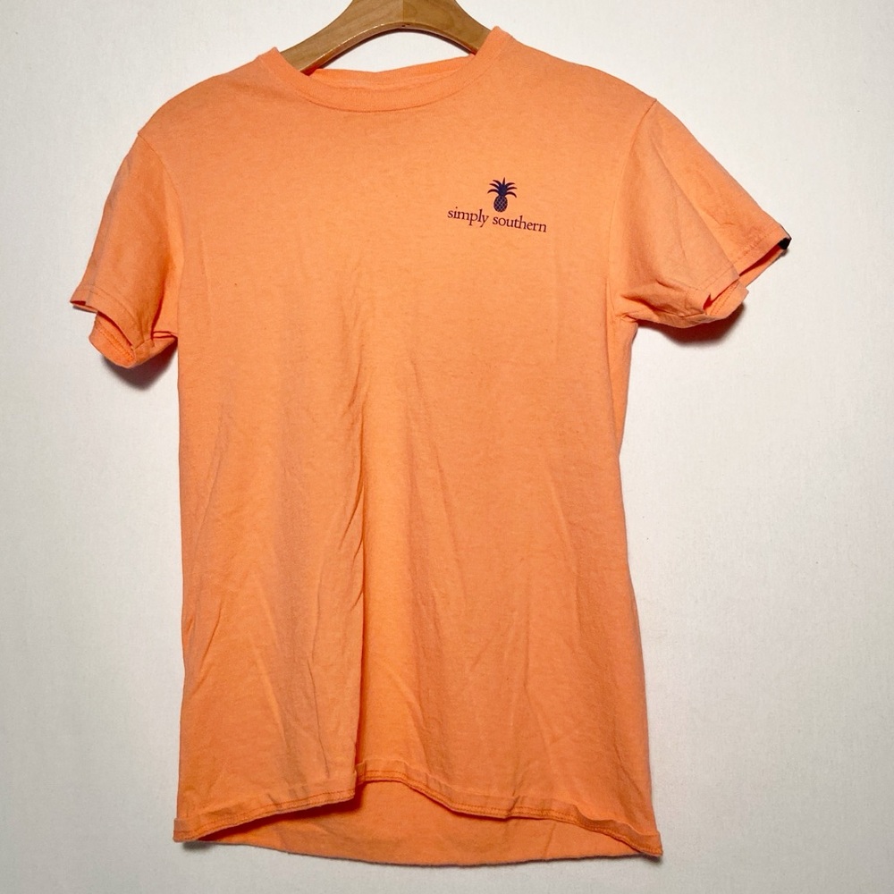 Simply Southern Short Sleeve Graphic Tee Womens Size Small‎ Coral Cotton